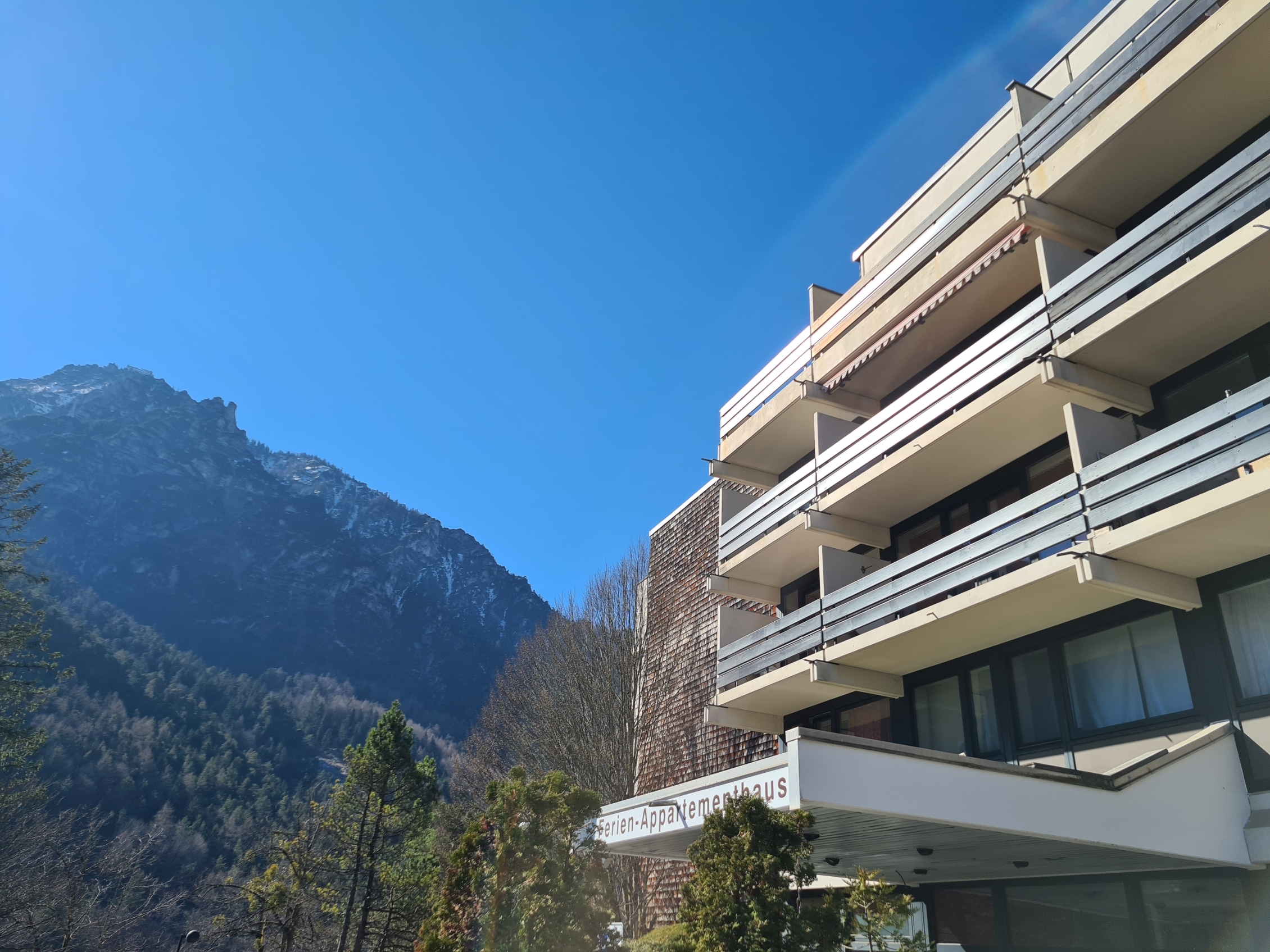 Bad Reichenhall - Apartment house "Am Schroffen"